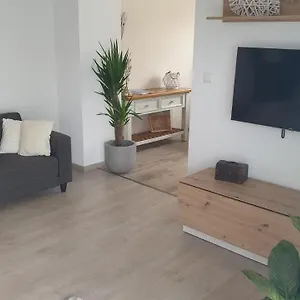 Boardingappartement Windeckblick, Ruhige, Zentrale Lage Mit Großem Südbalkon Apartment